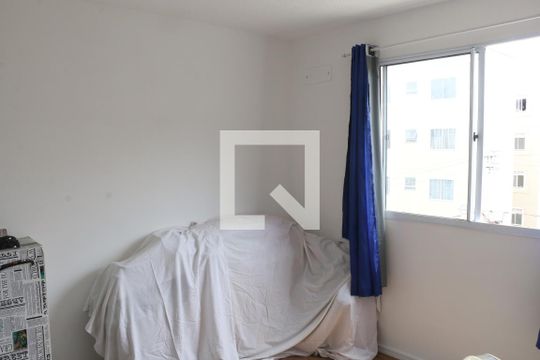 Quarto de apartamento para alugar com 2 quartos, 42m² em Jardim Alvorada, Nova Iguaçu