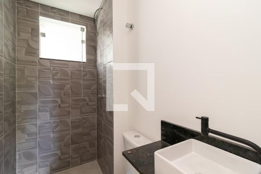 Banheiro de apartamento à venda com 2 quartos, 44m² em Santana, São Paulo