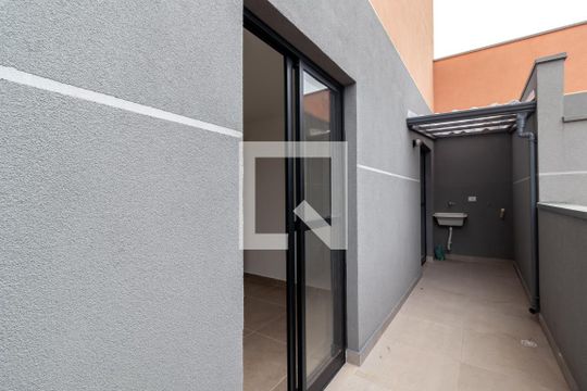 Varanda do Quarto de apartamento para alugar com 1 quarto, 31m² em Parque Peruche, São Paulo