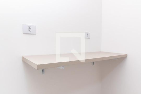 Sala de apartamento para alugar com 1 quarto, 31m² em Parque Peruche, São Paulo