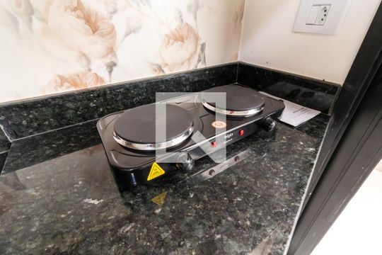 Cozinha de apartamento para alugar com 1 quarto, 31m² em Parque Peruche, São Paulo