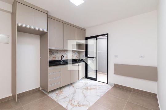 Sala de apartamento para alugar com 1 quarto, 31m² em Parque Peruche, São Paulo