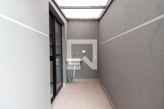 Área de Serviço de apartamento para alugar com 1 quarto, 31m² em Parque Peruche, São Paulo