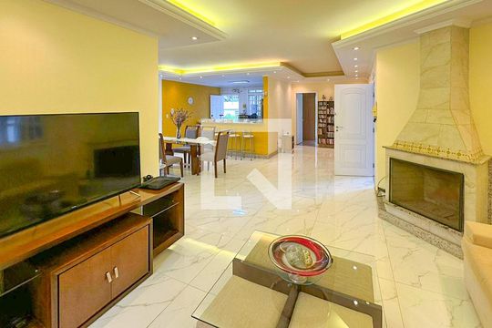 Sala de casa para alugar com 5 quartos, 2700m² em Condados da Lagoa, Lagoa Santa
