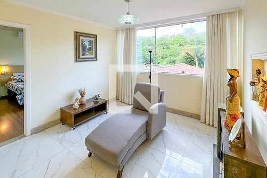 Sala de casa para alugar com 5 quartos, 2700m² em Condados da Lagoa, Lagoa Santa