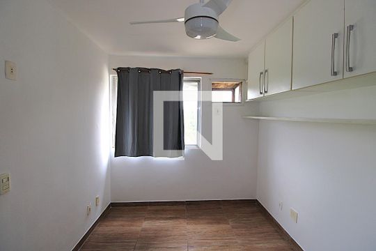 Quarto 1 de apartamento à venda com 2 quartos, 51m² em Jardim Sulacap, Rio de Janeiro