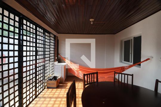 Área de Serviço de casa à venda com 2 quartos, 50m² em Harmonia, Canoas