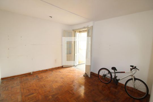 Quarto 1 de casa para alugar com 4 quartos, 250m² em Vila Roque, São Paulo