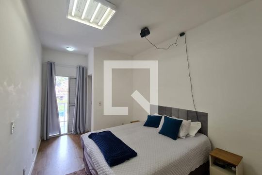 Suite 1 de casa à venda com 2 quartos, 119m² em Jardim do Papai, Guarulhos