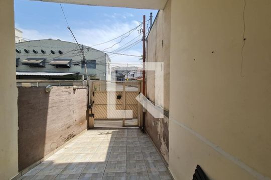 Garagem de casa à venda com 2 quartos, 119m² em Jardim do Papai, Guarulhos