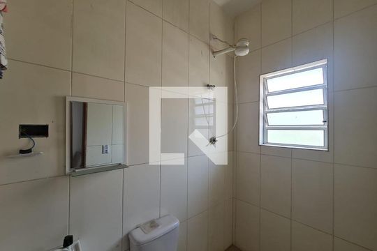 Banheiro da Suíte 1 de casa à venda com 3 quartos, 191m² em Jardim do Papai, Guarulhos