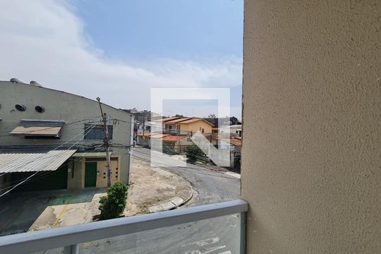 Varanda Suíte 2 e Suíte 3 de casa à venda com 3 quartos, 191m² em Jardim do Papai, Guarulhos