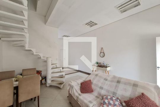 Sala de casa à venda com 3 quartos, 191m² em Jardim do Papai, Guarulhos