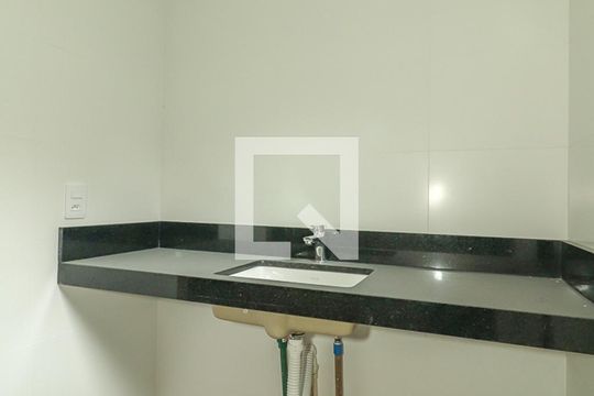 Banheiro da Suíte de apartamento à venda com 3 quartos, 113m² em Três Figueiras, Porto Alegre