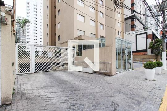 Fachada de apartamento à venda com 2 quartos, 73m² em Moema, São Paulo