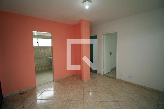 Sala de apartamento à venda com 2 quartos, 46m² em Irajá, Rio de Janeiro