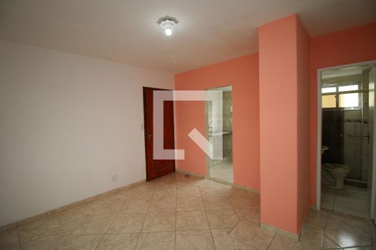 Sala de apartamento à venda com 2 quartos, 46m² em Irajá, Rio de Janeiro