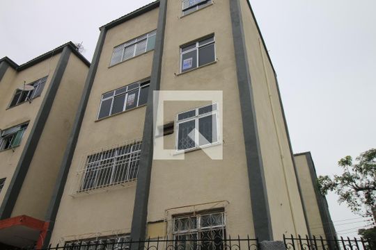 Fachada do bloco de apartamento à venda com 2 quartos, 46m² em Irajá, Rio de Janeiro