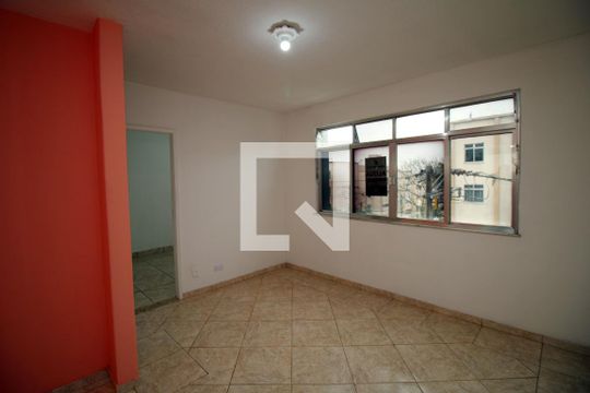 Apartamento à venda com 2 quartos, 46m² em Irajá, Rio de Janeiro