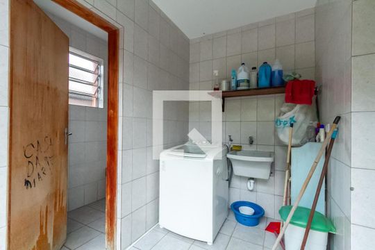 Área de Serviço de casa para alugar com 3 quartos, 184m² em Baeta Neves, São Bernardo do Campo