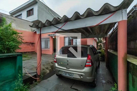 Garagem de casa para alugar com 3 quartos, 184m² em Baeta Neves, São Bernardo do Campo