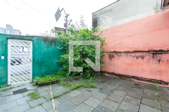 Quintal de casa para alugar com 3 quartos, 184m² em Baeta Neves, São Bernardo do Campo