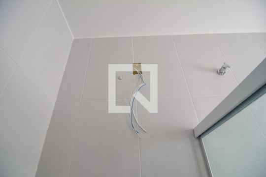 Banheiro da Suíte de casa à venda com 3 quartos, 105m² em Engenho do Mato, Niterói
