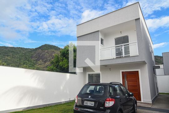 Área comum de casa à venda com 3 quartos, 110m² em Engenho do Mato, Niterói