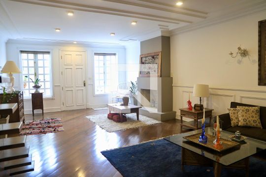 Sala 1 de casa à venda com 5 quartos, 520m² em Mirandópolis, São Paulo