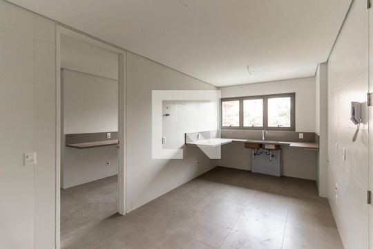 Cozinha de apartamento à venda com 3 quartos, 260m² em Consolação, São Paulo