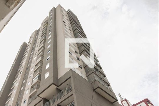 Condomínio - Fachada de kitnet/studio para alugar com 1 quarto, 24m² em Tatuapé, São Paulo