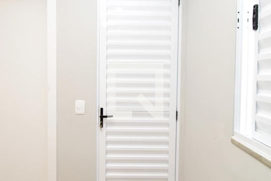 Sacada da Suíte 1 de casa à venda com 3 quartos, 101m² em Vila Gustavo, São Paulo