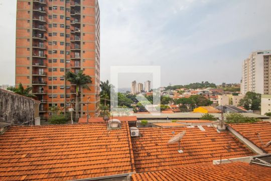 Vista da Suíte 1 de casa à venda com 4 quartos, 232m² em Quitaúna, Osasco
