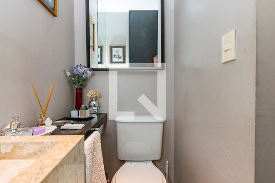 Lavabo de apartamento à venda com 3 quartos, 176m² em Belvedere, Belo Horizonte