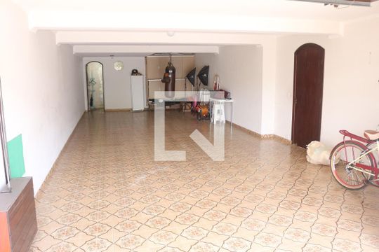 Garagem de casa à venda com 3 quartos, 187m² em Olímpico, São Caetano do Sul