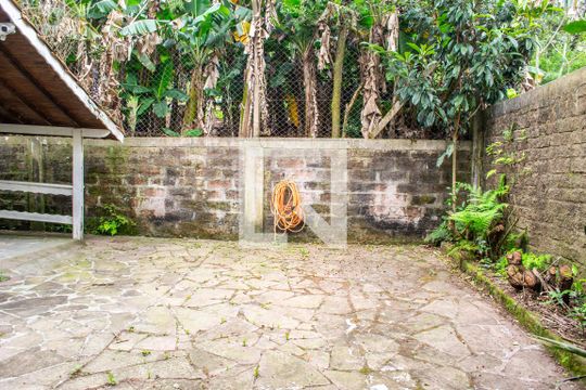Área comum de casa à venda com 2 quartos, 80m² em Vila Nova, Porto Alegre