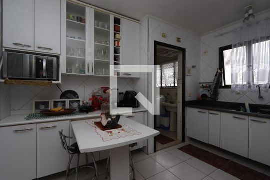 Cozinha de apartamento à venda com 2 quartos, 72m² em Vila Oratório, São Paulo
