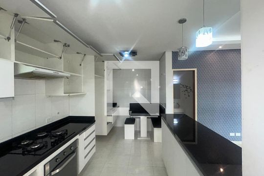 Casa à venda com 2 quartos, 73m² em Água Rasa, São Paulo