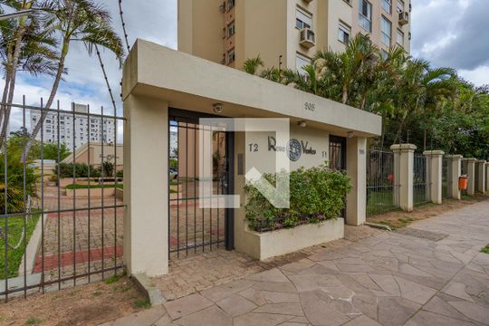 Fachada de apartamento à venda com 2 quartos, 59m² em Sarandi, Porto Alegre