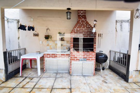 Churrasqueira de casa à venda com 5 quartos, 353m² em Higienópolis, Rio de Janeiro