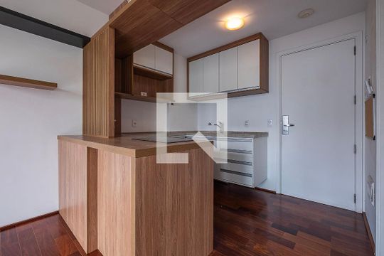 Studio de kitnet/studio para alugar com 1 quarto, 36m² em Pinheiros, São Paulo