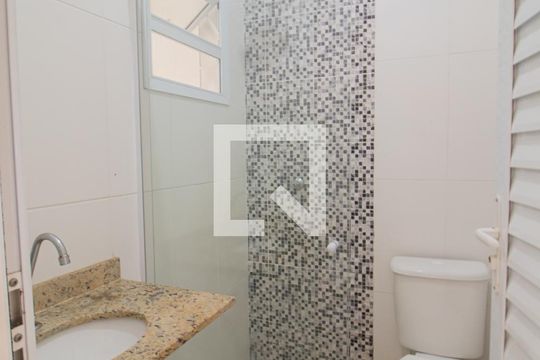 Banheiro de kitnet/studio para alugar com 1 quarto, 38m² em Vila Maria Alta, São Paulo