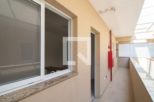 Sala  de kitnet/studio para alugar com 1 quarto, 38m² em Vila Maria Alta, São Paulo