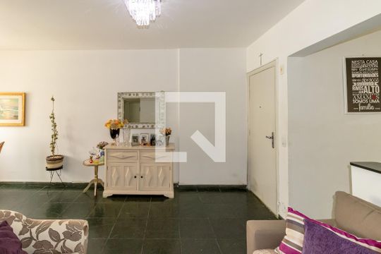 Sala de apartamento à venda com 2 quartos, 67m² em Vila Olímpia, São Paulo