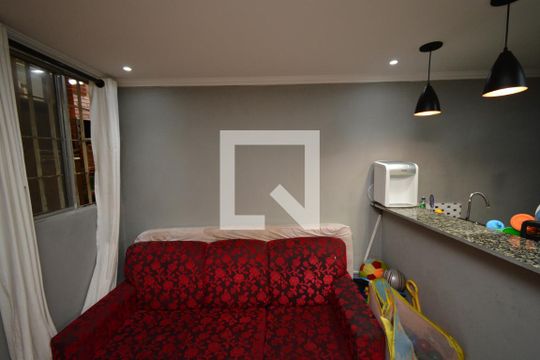 Casa para alugar com 1 quarto, 50m² em Vila do Castelo, São Paulo