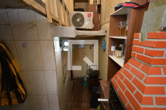Área comum de casa para alugar com 1 quarto, 50m² em Vila do Castelo, São Paulo