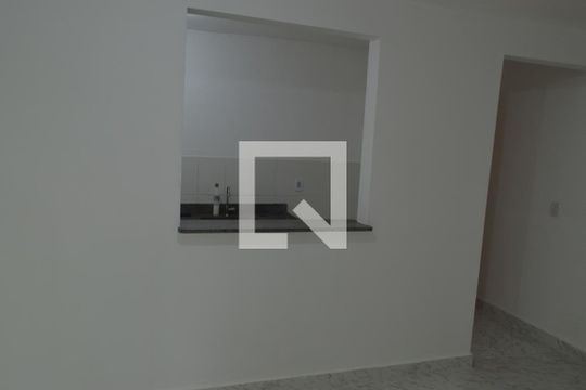 Cozinha de apartamento para alugar com 2 quartos, 54m² em Taquara, Rio de Janeiro