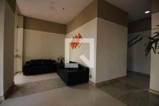 Hall de Entrada de apartamento para alugar com 2 quartos, 70m² em Barra Olímpica, Rio de Janeiro