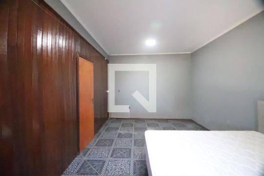 Quarto de casa à venda com 2 quartos, 80m² em Rio Branco, Canoas