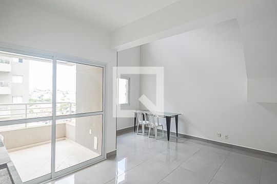 Sala/Cozinha de kitnet/studio à venda com 1 quarto, 63m² em Jardim do Mar, São Bernardo do Campo